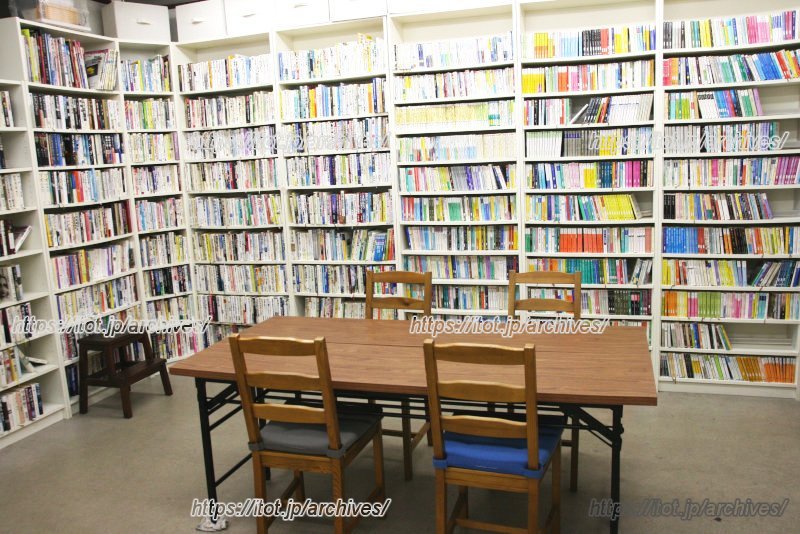 「船橋北口みらい図書館」の充実した蔵書